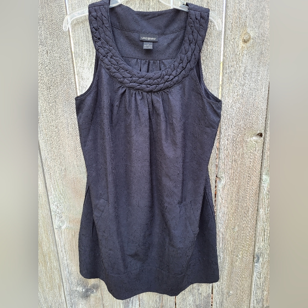 Lane Bryant black sleeveless tunic size 14